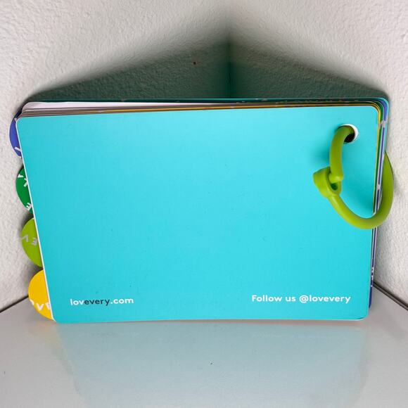 Lovevery The Inspector Play Guide Montessori Activity Book For‎ 7-8 Months - Picture 2 of 3